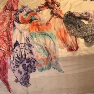 5 boho summer scarves